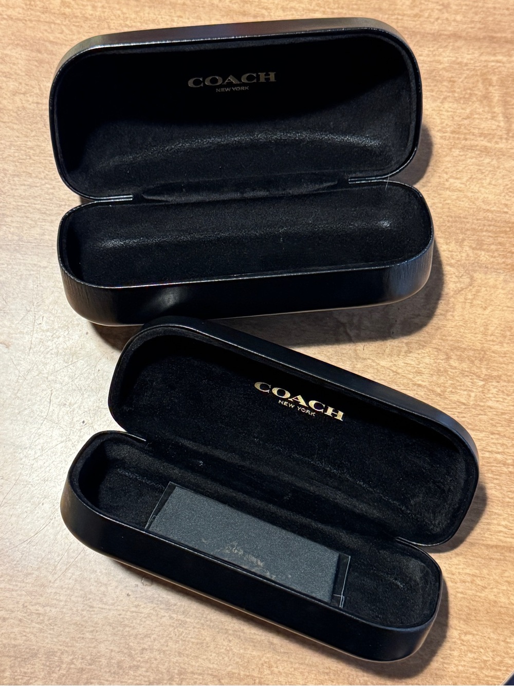 Coach Set of 2 Black Hard Sunglass Cases (one large, one medium) - Picture 2 of 11